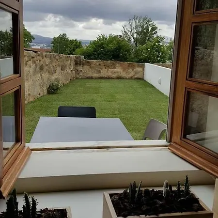 Guestready - Catorze De Outubro 417 * Βίλα Νόβα ντε Γκάια